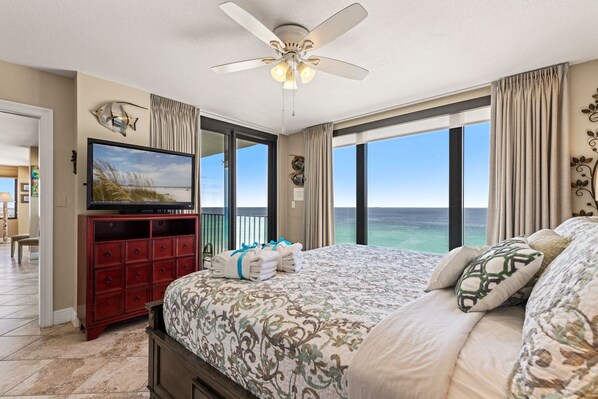 2 bedrooms, individually decorated, individually furnished - It Doesnt Get Any Better Than This! 2BR 2BA Sleeps 8 Beachfront! (Panama City Beach)