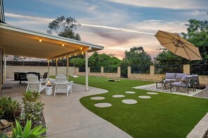 屋外ダイニングエリア