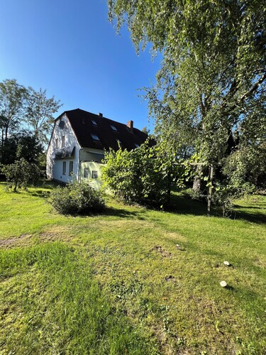 Ferienwohnung Ostsee- 120 qm , mit  großer Garten, nähe Wismar& Strand (5km)