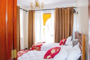 2 bedrooms, bed sheets