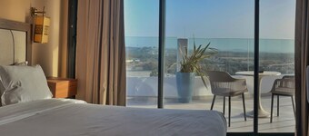 Cruiser Mogador Hospitality