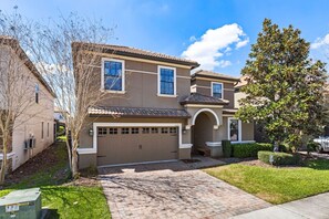 Exterior - Adventure Lux Retreat 9BR Pool 6 H2O WPark TIX INC (Four Corners)