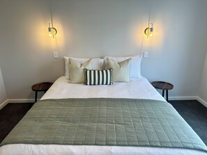 3 bedrooms, iron/ironing board, WiFi, bed sheets - Kilda Cottage (Dunedin)