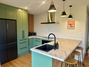 Microwave, oven, stovetop, dishwasher