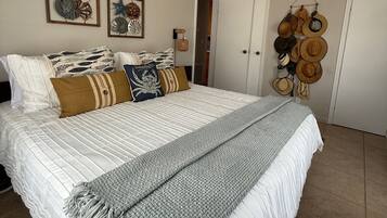 3 chambres, fer et planche Ă repasser, Wi-Fi gratuit, draps fournis