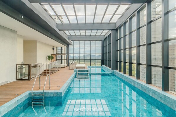 屋外プール