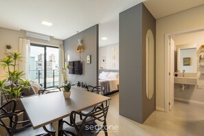 基础公寓 | 用餐