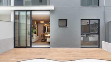 Basic Apartment | Exterior detail