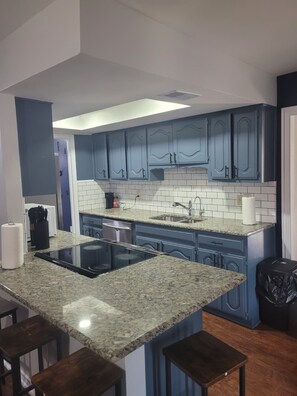 Microwave, oven, stovetop, dishwasher