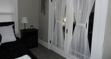 Beautifully Updated Home With Workspace! K9 Friendly!