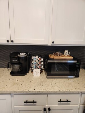 Microwave, oven, stovetop, dishwasher