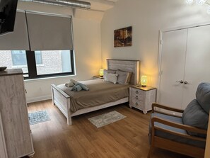 1 bedroom, iron/ironing board, WiFi, bed sheets