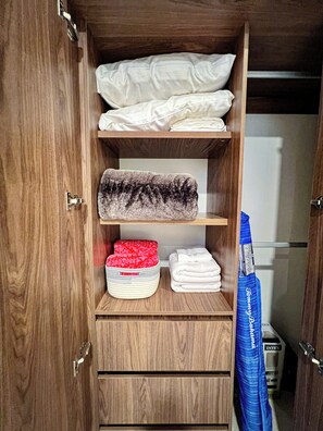 Apartment, 3 Bedrooms, Pool View | In-room safe, iron/ironing board, free WiFi, bed sheets