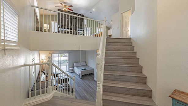 Interior - Clean, Cozy, Quiet! Close to everything! & garage! (Las Vegas)