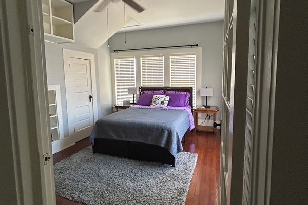 3 bedrooms, WiFi (free), bed sheets