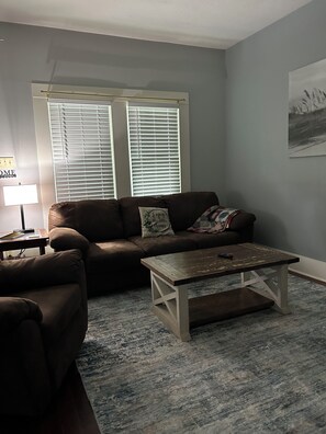 Smart TV, DVD player, books