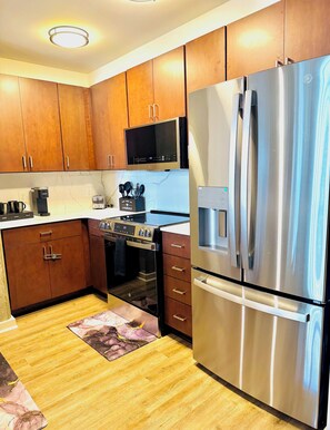 Microwave, oven, stovetop, dishwasher
