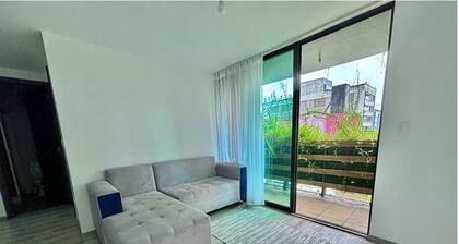Family Apartment in La Mariscal with Gym Access Metro and Historic Center