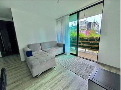 Family Apartment in La Mariscal with Gym Access Metro and Historic Center