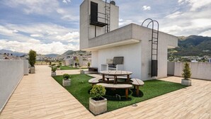 屋外ダイニングエリア