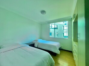 1 bedroom, WiFi, bed sheets