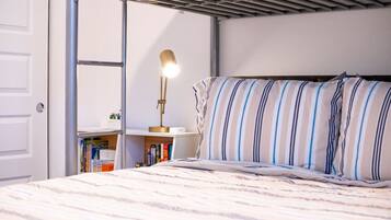 3 Schlafzimmer, Schreibtisch, Bügeleisen/Bügelbrett, kostenloses WLAN