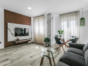 Fernseher