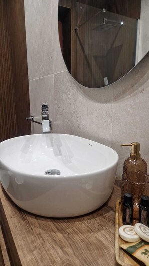 Hair dryer, bidet, towels, soap