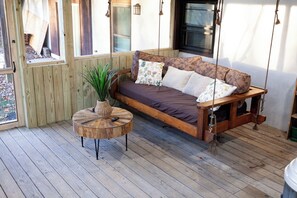 TV, stereo - Mountain Getaway- 2 bedroom with hot tub (Candler)