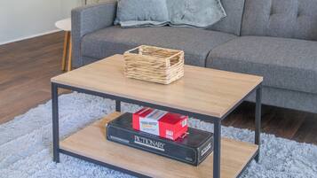 Smart TV, books