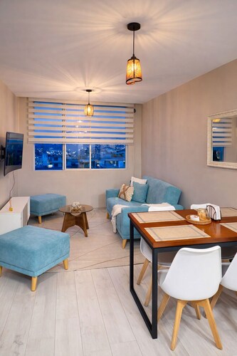 Your perfect refuge in the north of Quito: comfort, view and tranquility.