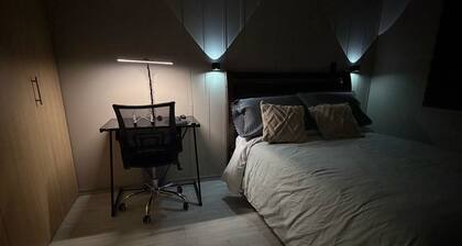 Apartment | Panoramic View | Cinema | Home Office | Alexa | Voice Commands