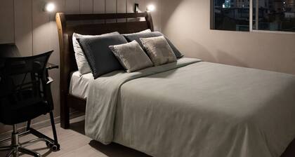 Panoramic View Apartment • Home Office - Netflix - Parking