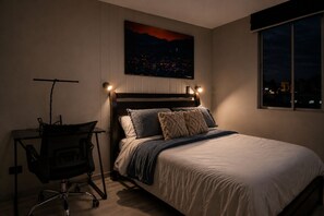 1 bedroom, desk, iron/ironing board, free WiFi - Apartment | Panoramic View | Cinema | Home Office | Alexa | Voice Commands (Quito)