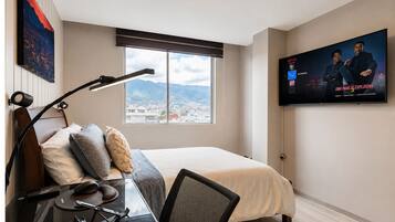 1 bedroom, desk, iron/ironing board, free WiFi