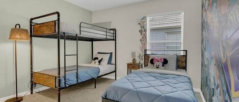 3 bedrooms, in-room safe, iron/ironing board, free WiFi