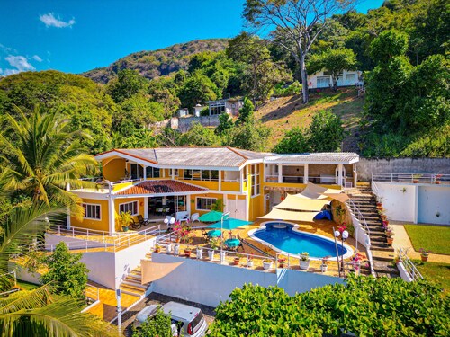 House Bahía Dorada, La Libertad