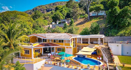 House Bahía Dorada, La Libertad