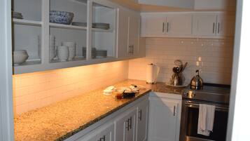 焗爐、爐具、洗碗機