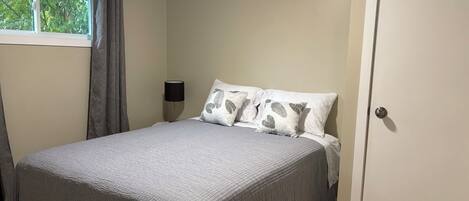 2 bedrooms, Internet, bed sheets