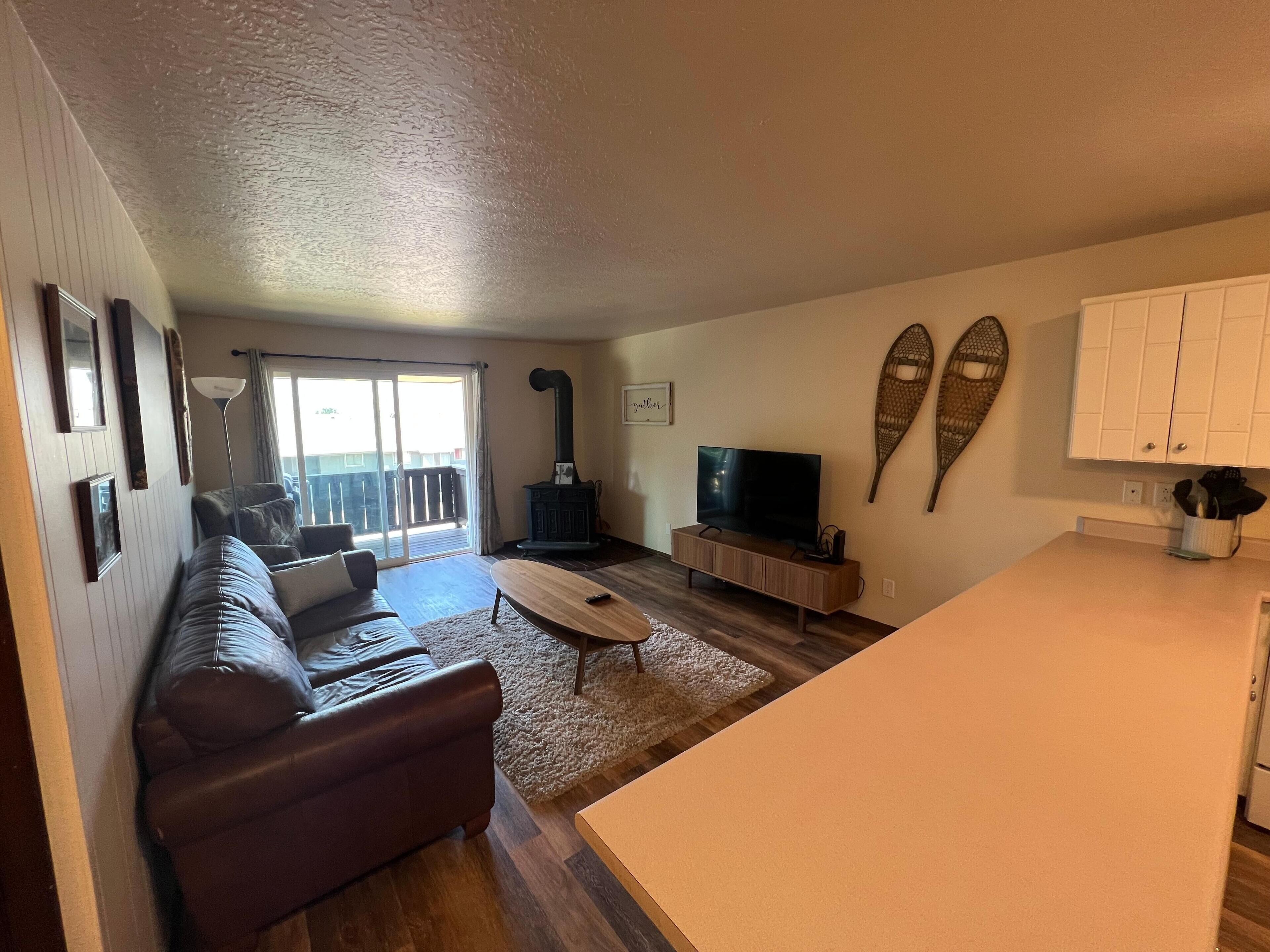 Condo, varias camas (Dillon Valley East 2 Bed 2 Bath DVJT) | Área de sala de estar