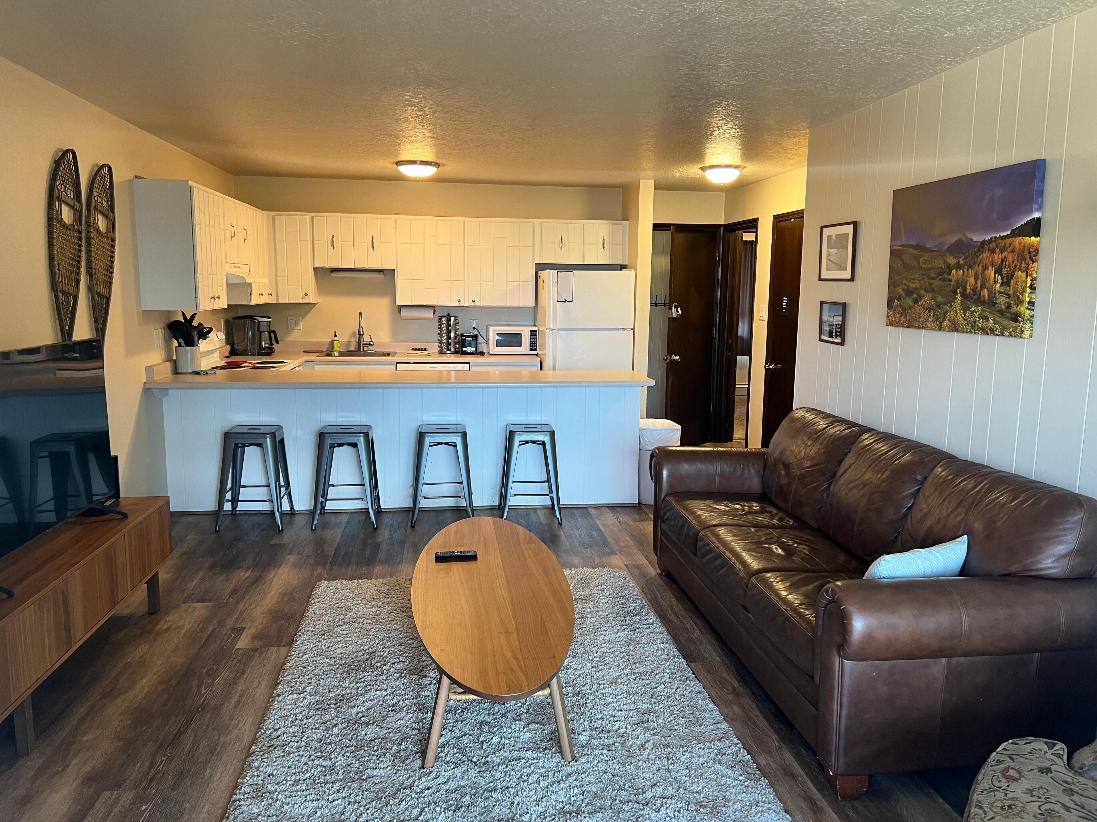 Condo, varias camas (Dillon Valley East 2 Bed 2 Bath DVJT) | Área de sala de estar