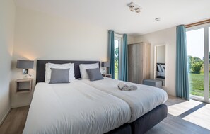 3 bedrooms, free WiFi, bed sheets
