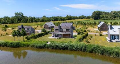 Lovely home in Kamperland with house sea view