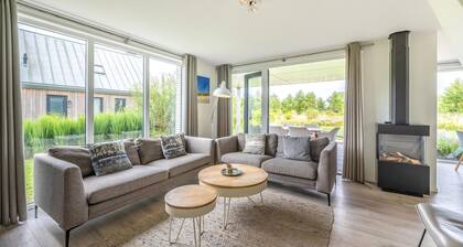 3 bedroom awesome home in Kamperland