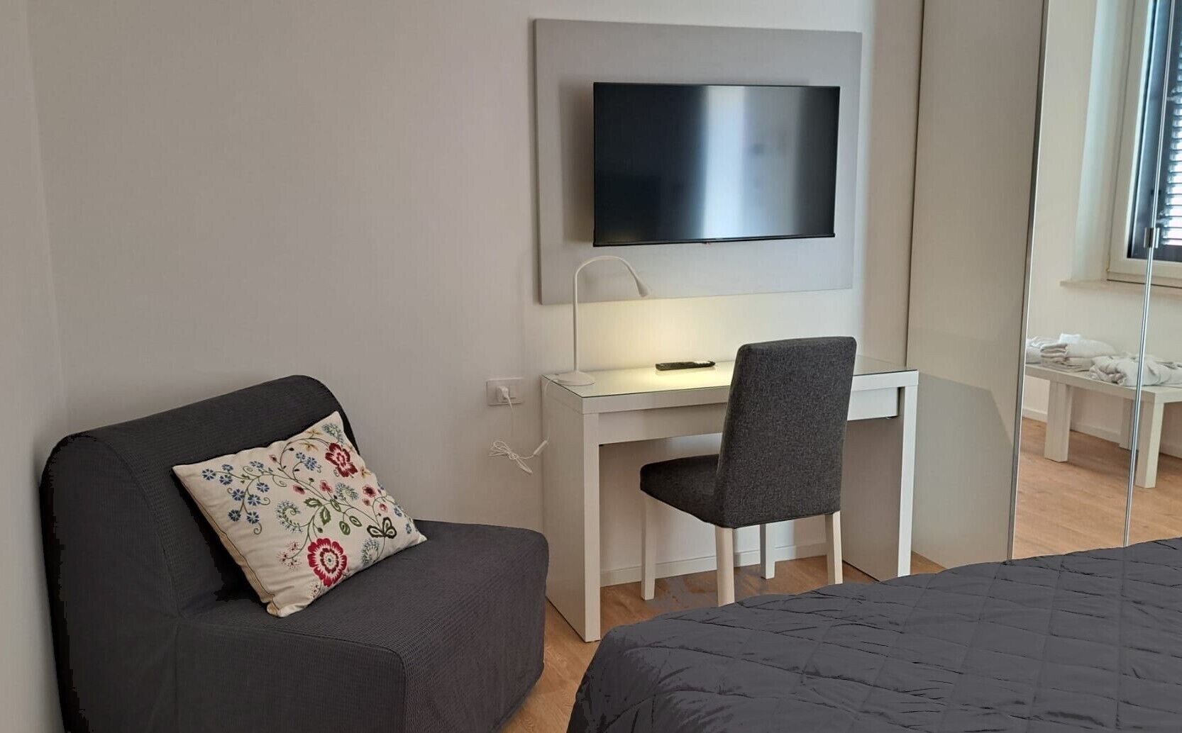 1 Schlafzimmer, Zimmersafe, Schreibtisch, kostenloses WLAN