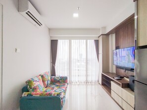 Standard Apartment | Living room - Best View 1Br Apartment At Landmark Residence Bandung (Bandung)