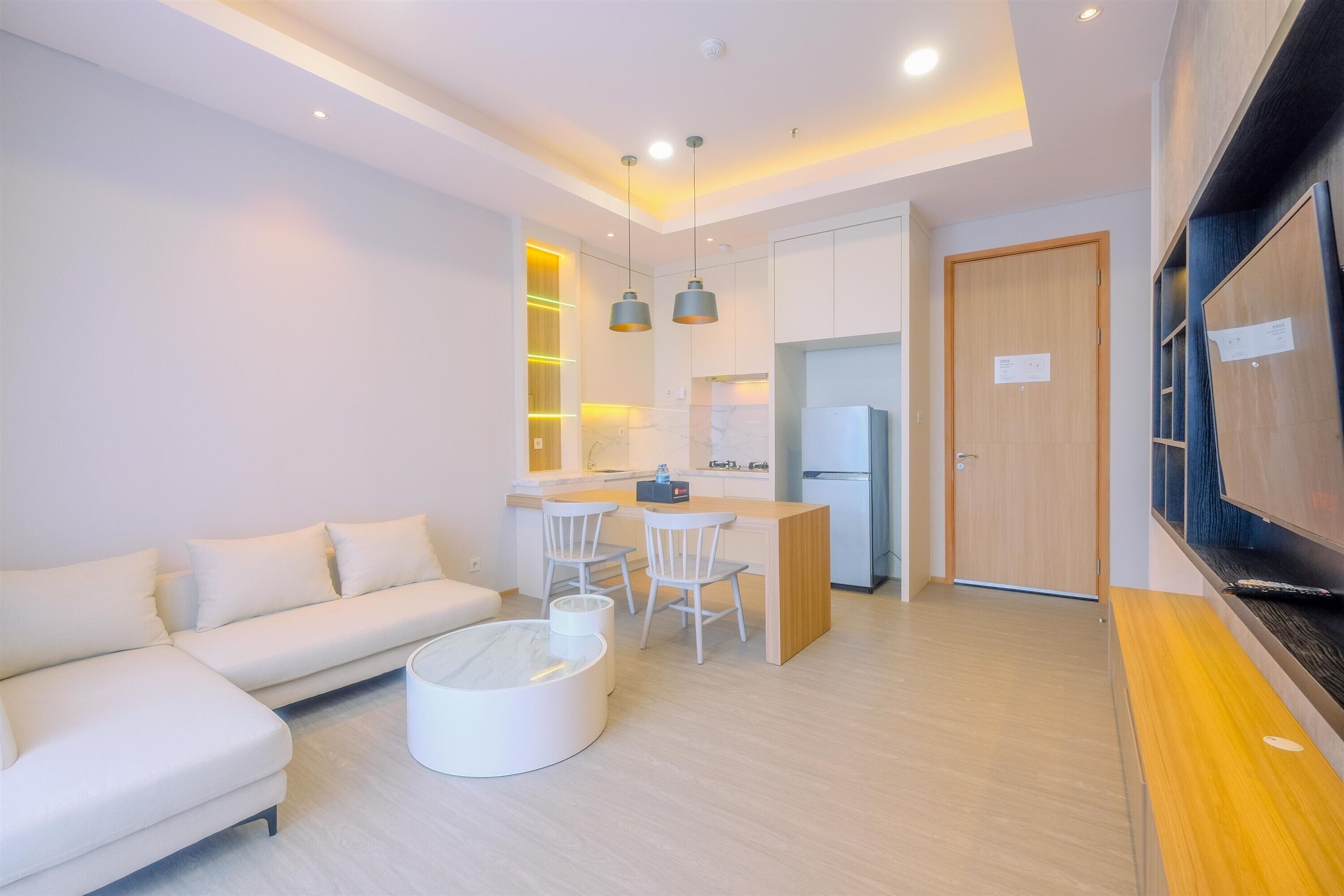 المنشأة من الداخل