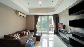 Standard Apartment | Living room - Strategic Location 1Br Apartment At 1 @ Cik Ditiro (Jakarta)