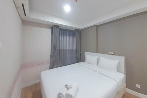 Standard Apartment | Bed sheets - Elegant And Modern 2Br Apartment Landmark Residence Bandung (Bandung)